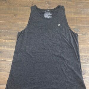 2 Volcom Tank Top Men’s XL